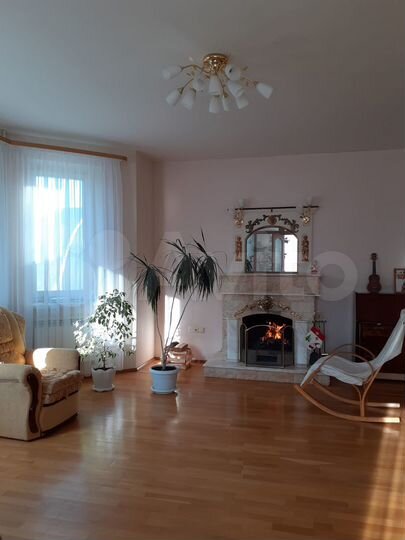 4-к. квартира, 173,6 м², 2/6 эт.