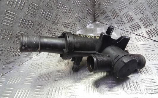 Корпус термостата дизельный ford kuga 1 (1AR15A601