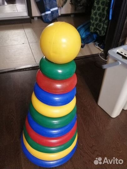 Детские развивающие игрушки