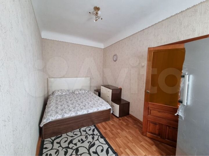3-к. квартира, 54 м², 3/3 эт.
