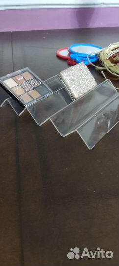 Подставка под косметику