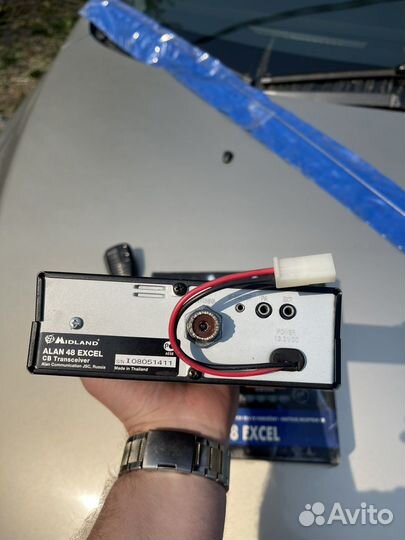 Автомобильная рация с антенной