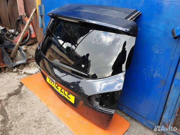 Крышка дверь багажника Ford Kuga 1 1707331