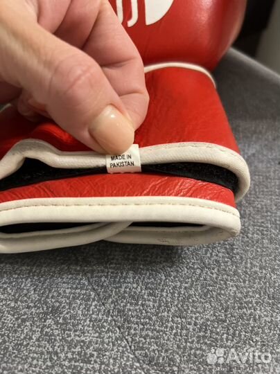 Боксерские перчатки детские 10