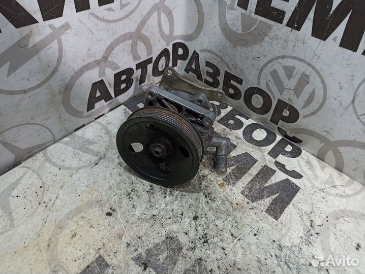 Насос гур Mercedes W210 M111.270 V-2.3