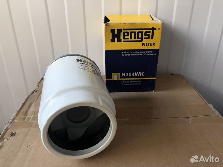 Топливный фильтр hengst H304WK