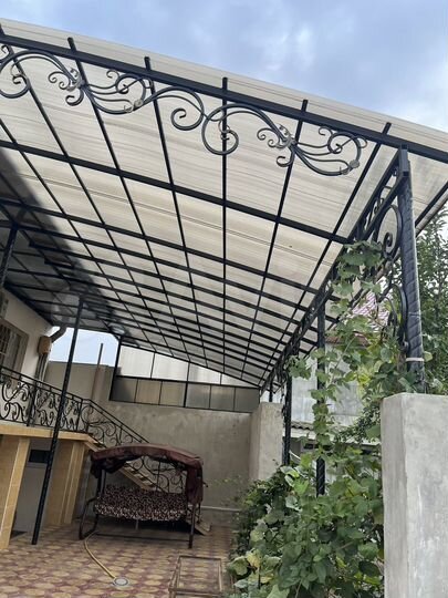 Дом 200 м² на участке 6 га