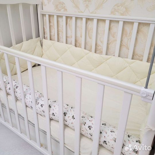 Бортики в детскую кроватку