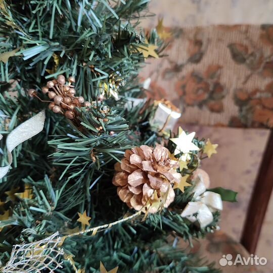 Новогодняя ель зеленая с украшениями, 45 см