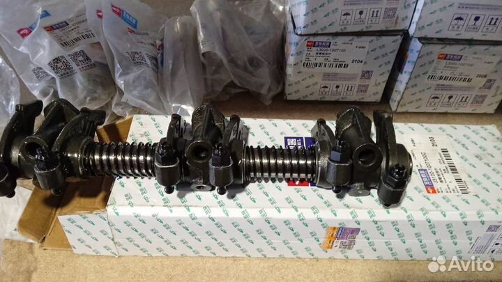 Коромысло в сборе Yuchai