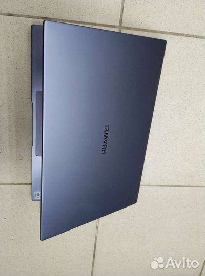 Ноутбук huawei NbB-WAH9 i5-10210