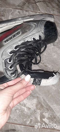 Хоккейные коньки bauer 39 р-р