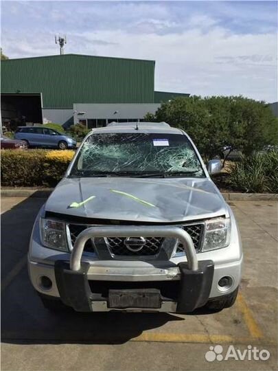 Разбор на запчасти Nissan Navara 2005-2015