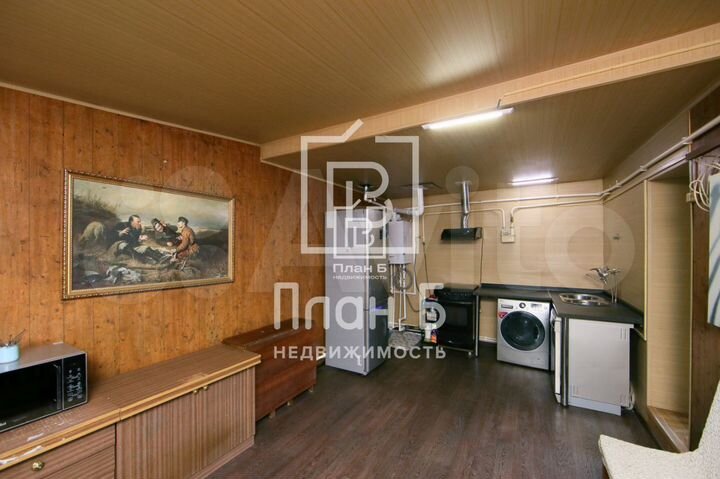 Дом 160 м² на участке 9 сот.