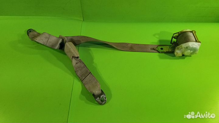 Ремень безопасности задний Mitsubishi Galant 8 USA