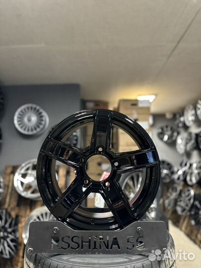 Диски новые на ниву R16 5*139.7 Black edition