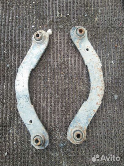 Рычаги задние поперечные Митсубиси Лансер 9