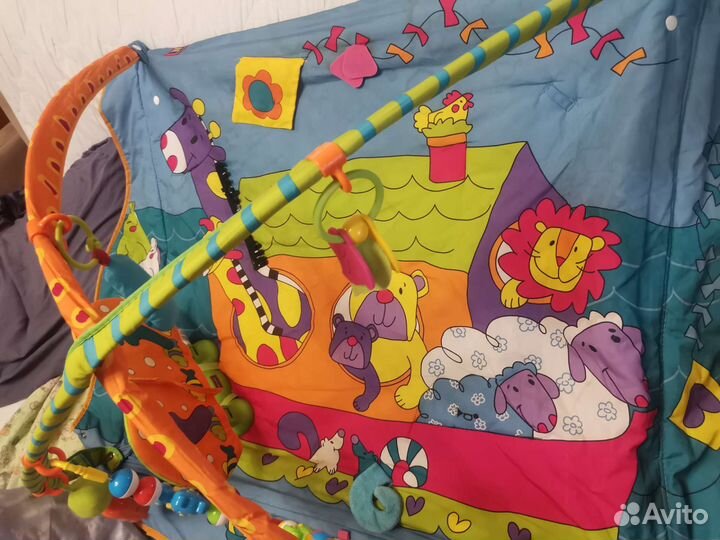 Развивающий коврик tiny love