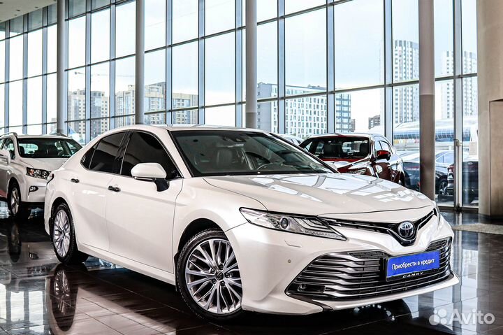 Toyota Camry 2.5 AT, 2018, 120 000 км