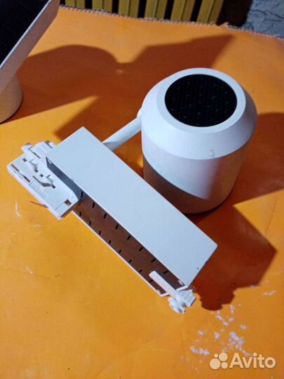 Прожектор трековый