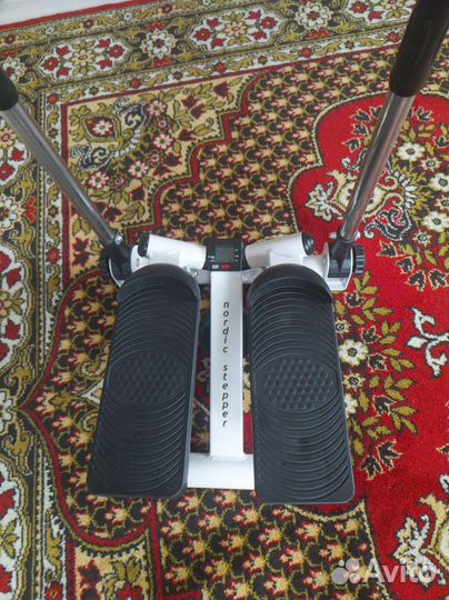 Тренажер степпер