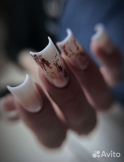 Мастер маникюра