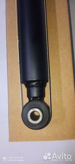 Задний амортизатор Mersedes E-klass AMG