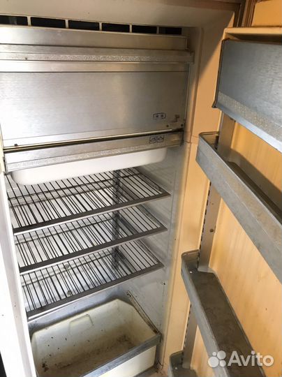 Холодильник ЗИЛ