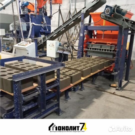 Вибропресс ''Урал-М5'' в автоматическом режиме