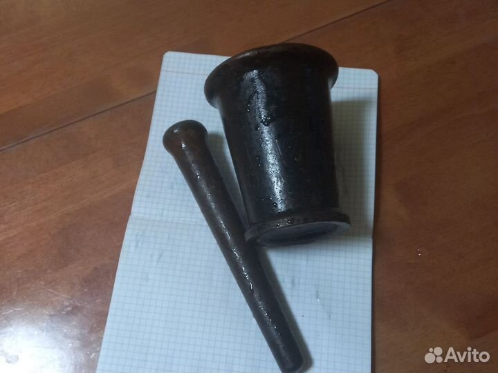 Ступа с пестиком. Чугун