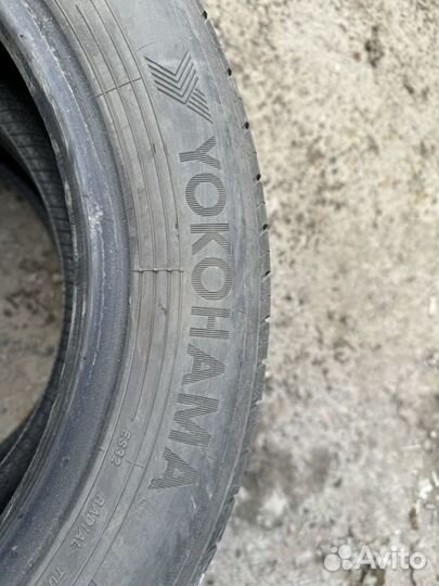 Yokohama BluEarth-ES ES32 185/60 R15