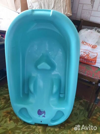 Ванночка для купания с горкой