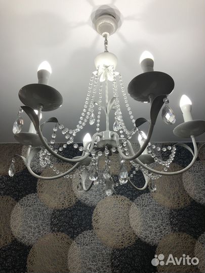 Люстра потолочная новая