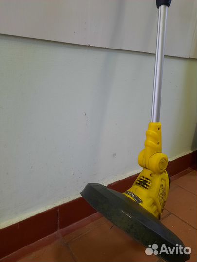 Триммер электрический садовый бу