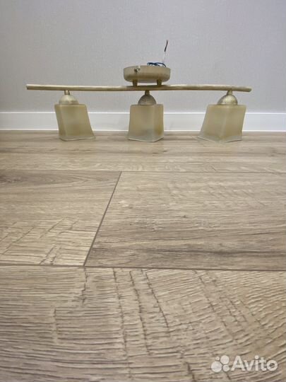 Светильник потолочный, люстра