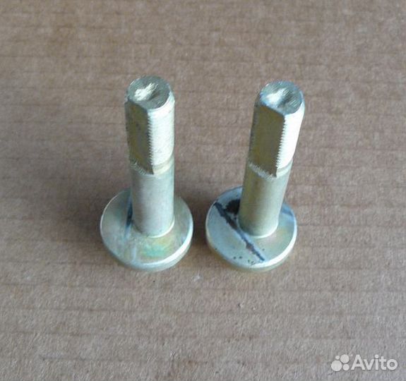 Болт развальный ваз