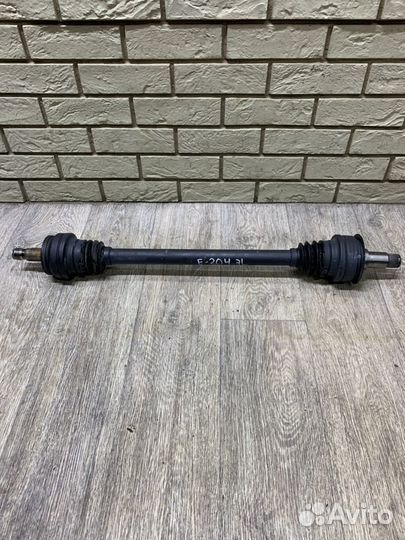 Mercedes W204 Полуось задняя левая и правая