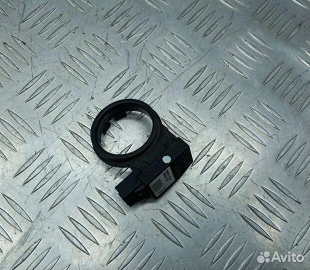 Блок иммобилайзера Mitsubishi Colt 6 Z20.Z30 1.5