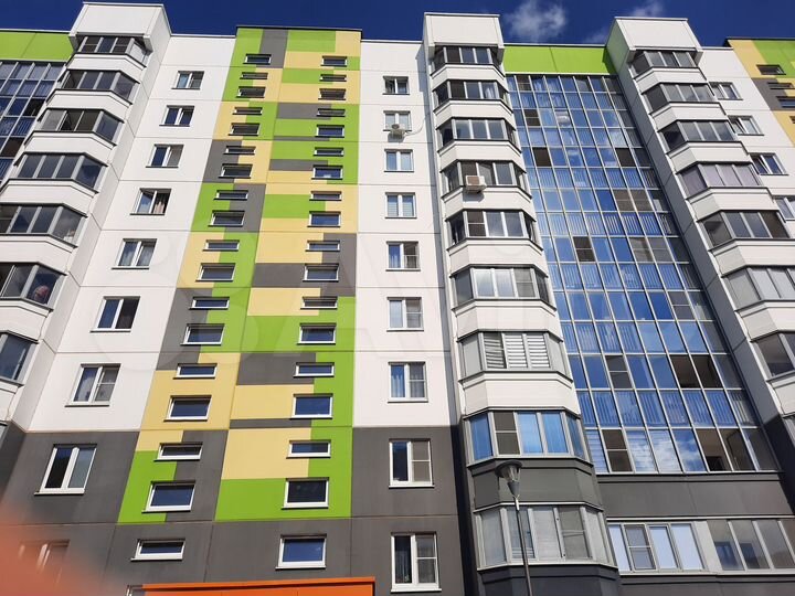 2-к. квартира, 57 м², 5/10 эт.