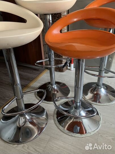 Барные стулья