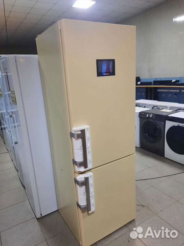Холодильник liebherr CBNbe 5778 новый