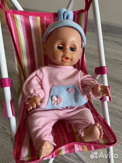 Коляска кукольная с пупсом