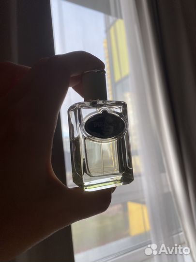 Парфюм Prada Iris