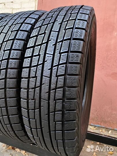 Yokohama Ice Guard IG30 175/70 R14
