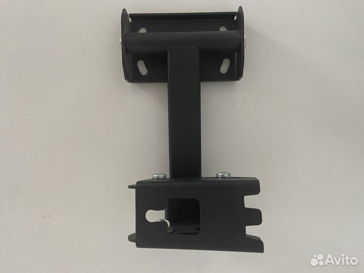 Продам кронштейн