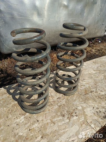 Пружины передние Nissan patrol y61