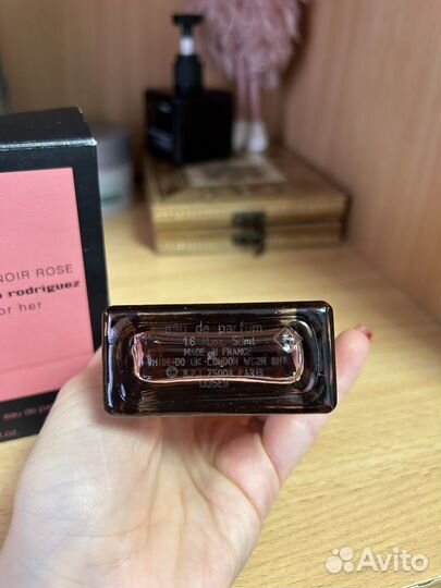 Narciso rodriguez for her musc noir rose