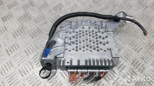 Блок бортовой сети (блок управления BCM) toyota pr