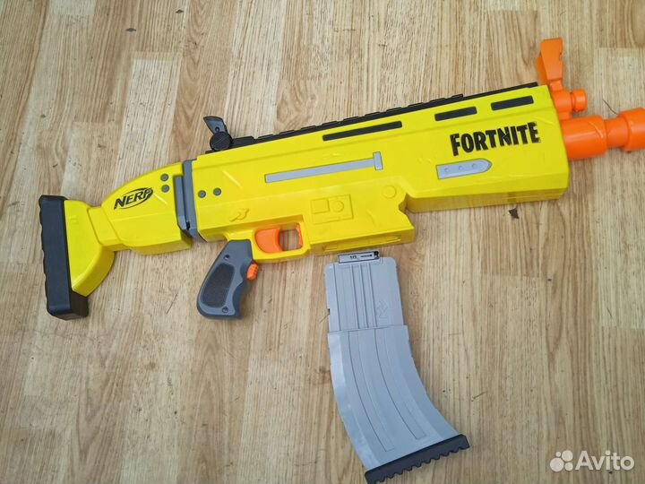 Бластер nerf