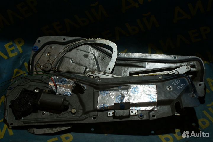 Стеклоподемник Volvo V70